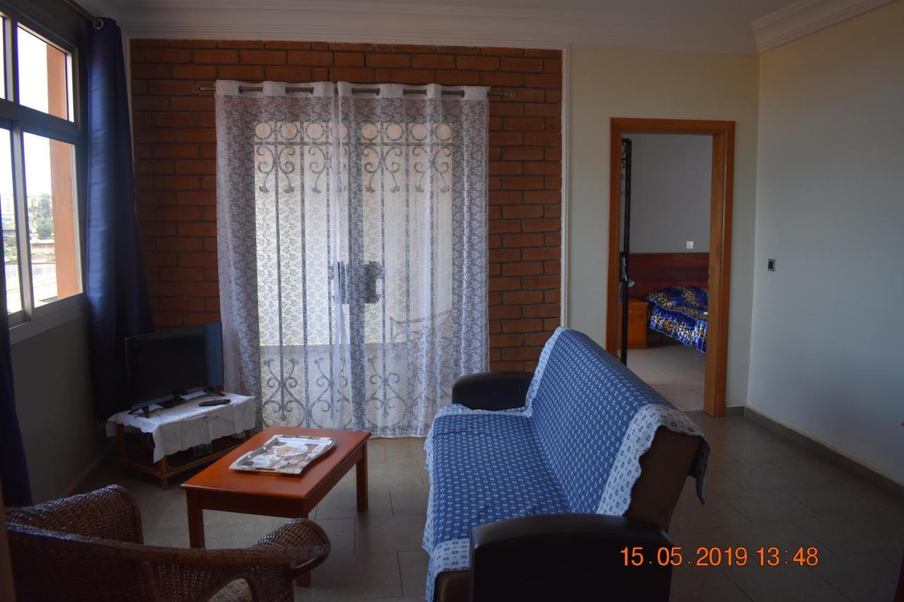 Residence Vicyma 2 P Tout Confort Bafoussam Centre Ngoại thất bức ảnh