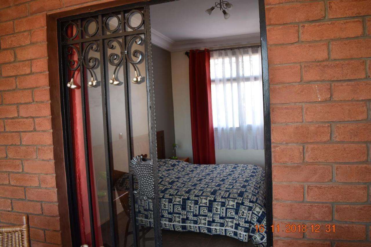 Residence Vicyma 2 P Tout Confort Bafoussam Centre Ngoại thất bức ảnh